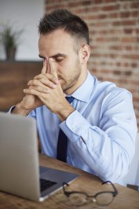 focus-at-desk_breathing